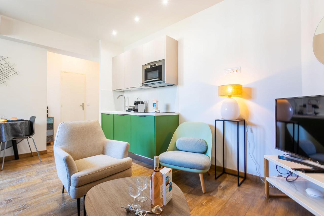 Le Rossini Ap4228 By Riviera Holiday Homes Nisa Exterior foto