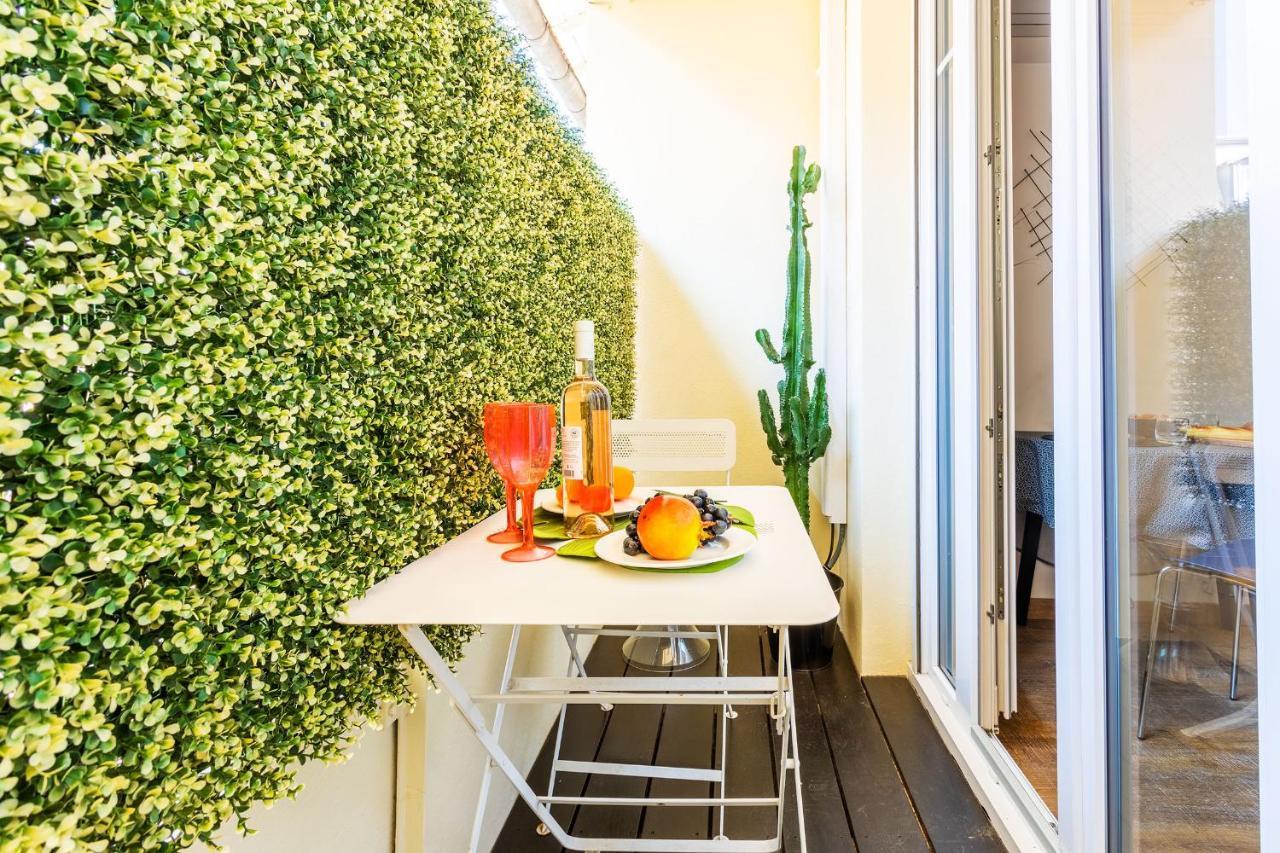 Le Rossini Ap4228 By Riviera Holiday Homes Nisa Exterior foto